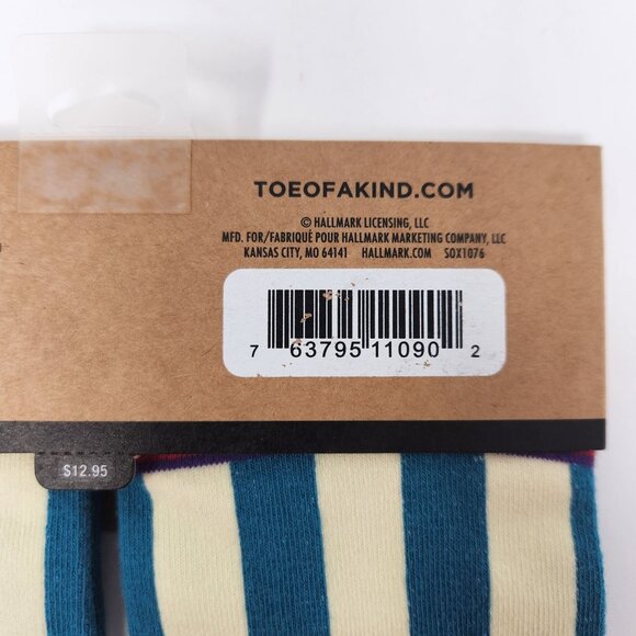 Hallmark Toe Of A Kind Crew Socks "I Lean Left" Patriotic Donkey - Picture 5 of 7